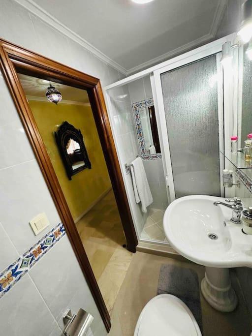 Luxueux Appartement Centre Et Plage & Wifi ! Tánger Exterior foto
